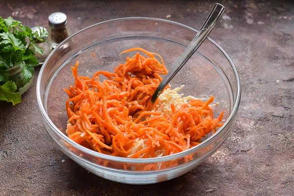 рулеты из лаваша с корейской морковью рецепт фото 3
